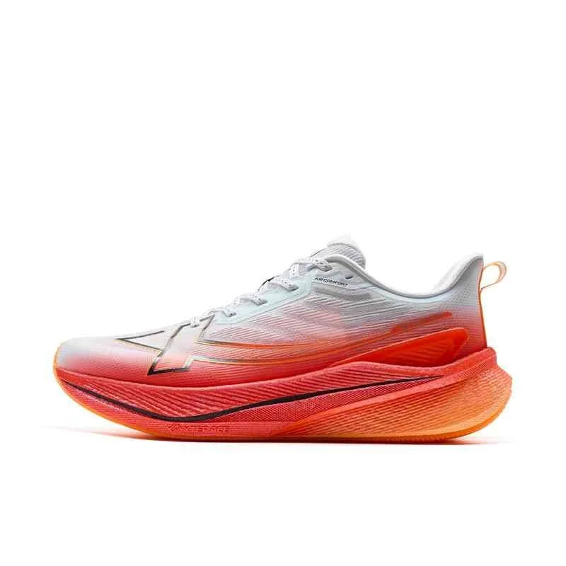 A Jornada do Corredor: Como os Xtep Men's Running Shoes 2000km 3.0 Podem Mudar Seus Treinos para Sempre